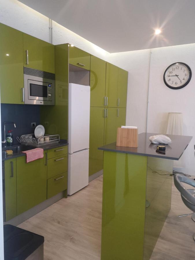 Appartement Apartamento Rosa Puerta Del Sol à Madrid Extérieur photo